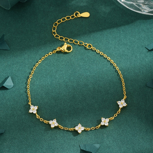 Four Leaf Clover Zircon Bracelet